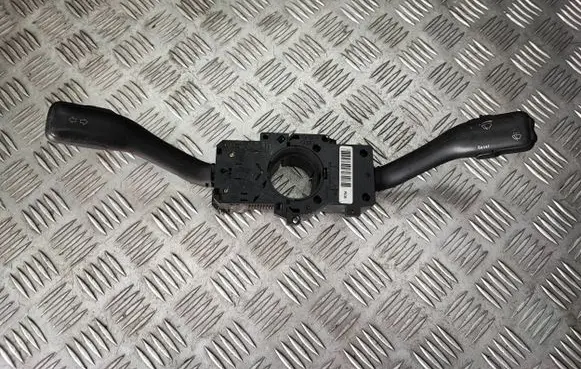Audi A6 S6 C5 4B Wiper turn signal indicator stalk/switch 286058
