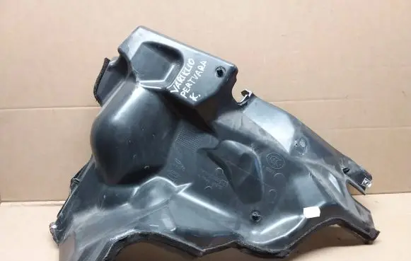 Other engine bay part