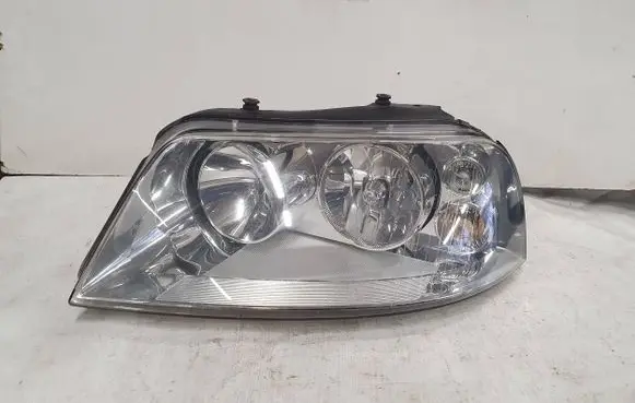 Volkswagen Sharan Headlight/headlamp 0301182201