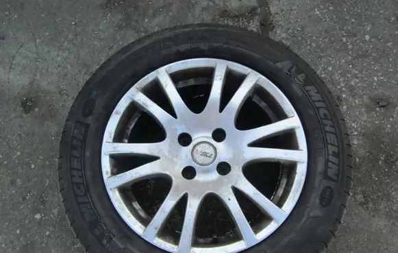 Honda Civic R12 alloy rim 