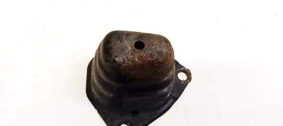 Nissan Qashqai Front bumper mounting bracket 