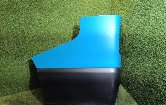 Rear bumper corner part panel trim