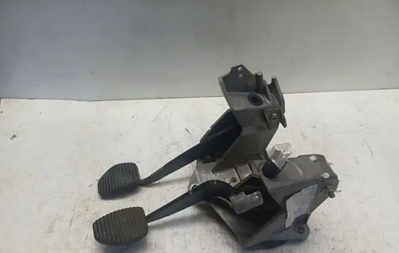 Peugeot 607 Pedal assembly 9648317680 0230200152
