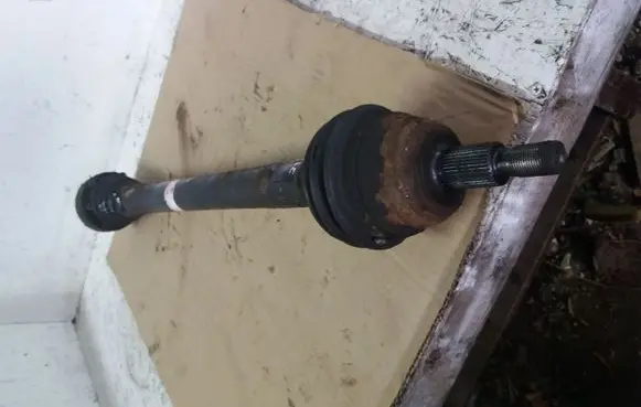 Volkswagen New Beetle Front driveshaft 1J0407271DF
