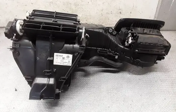 Volkswagen PASSAT B7 Interior heater climate box assembly 3C1820003ES