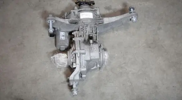 Mercedes-Benz CLA C118 X118 Rear differential A2473505104 A2473502503