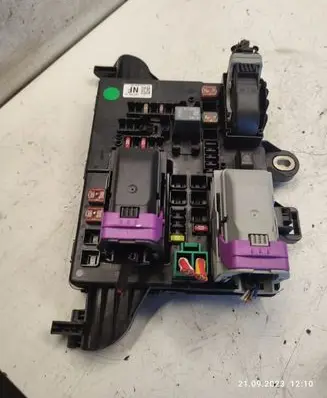 Opel Insignia A Engine control unit/module 13277322