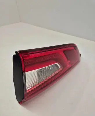 Nissan Qashqai Tailgate rear/tail lights 265504EA5D 0626550