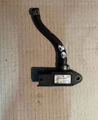 Renault Kangoo I Sensor 8200225971 7700105867 0281002593