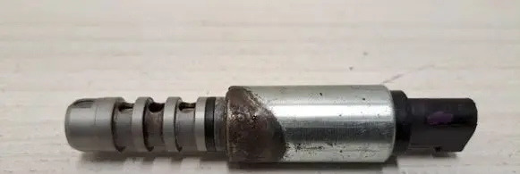 Audi A8 S8 D3 4E Camshaft vanos timing valve O6E109257J
