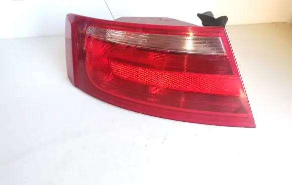 Audi A5 8T 8F Rear/tail lights 8T0945095