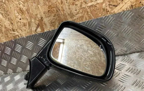 Chevrolet Captiva Front door electric wing mirror 