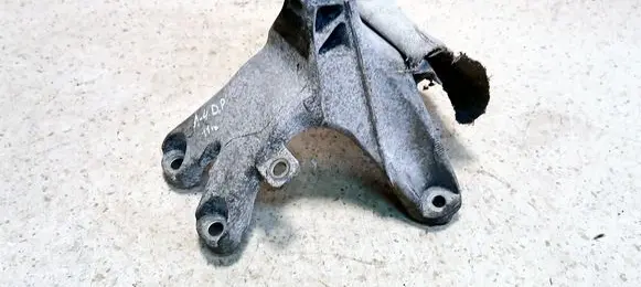 Audi A4 S4 B8 8K Engine mounting bracket 8K0199308