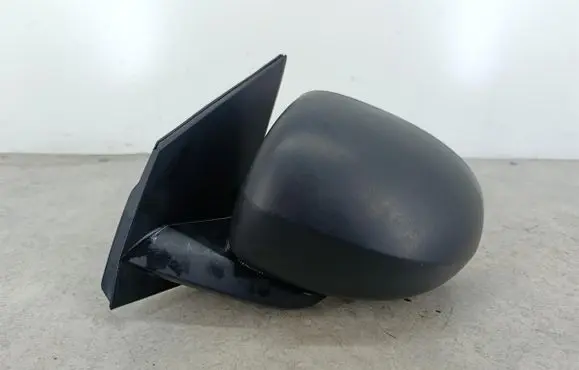 Dodge Caliber Front door electric wing mirror 