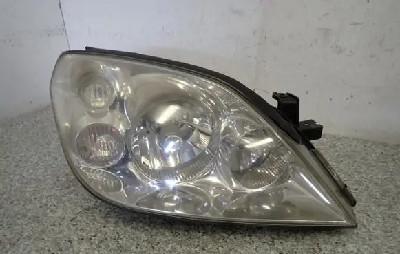 Nissan Primera Headlight/headlamp