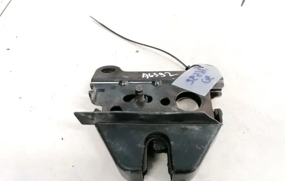 Mazda 6 Seat back rest lock catch GJ6AL