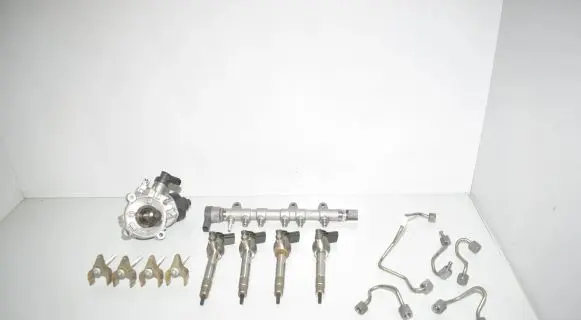 BMW 3 G20 G21 Fuel injection system set 8579230 32116418 8579236