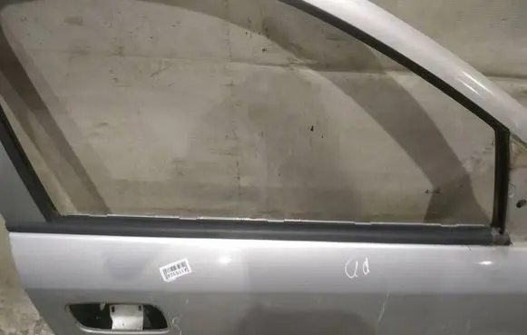 Opel Astra G Front door glass trim molding