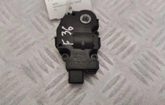 BMW 4 F36 Gran coupe Air flap motor/actuator EFB491 T946104A