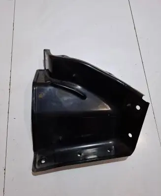 Ford Mustang VI Battery tray heat shield 