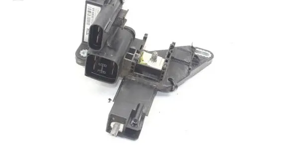 BMW 1 F20 F21 Current control relay 6806701