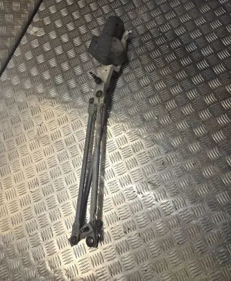 Ford Focus Front wiper linkage and motor 1395106486