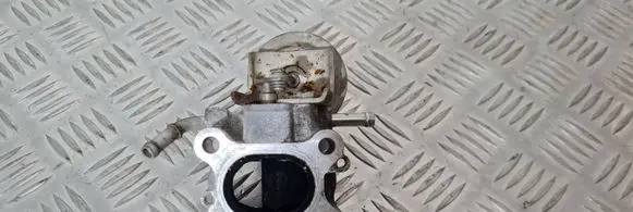 Isuzu D-Max EGR valve