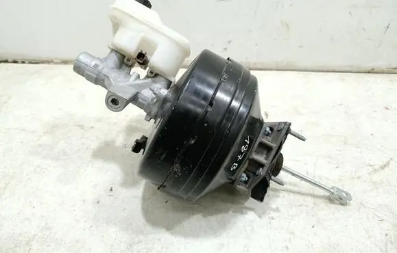 Ford Expedition Master brake cylinder JL142005FA