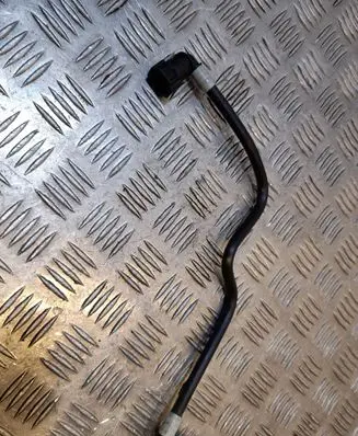 Audi Q7 4M Fuel line pipe 4M0201220E