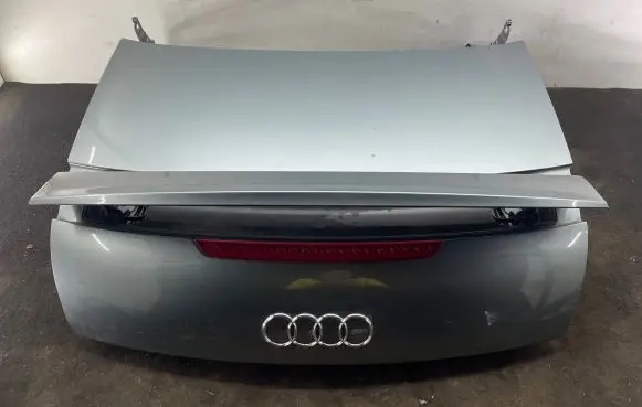 Audi TT TTS Mk2 Tailgate/trunk/boot lid 8J7827023B