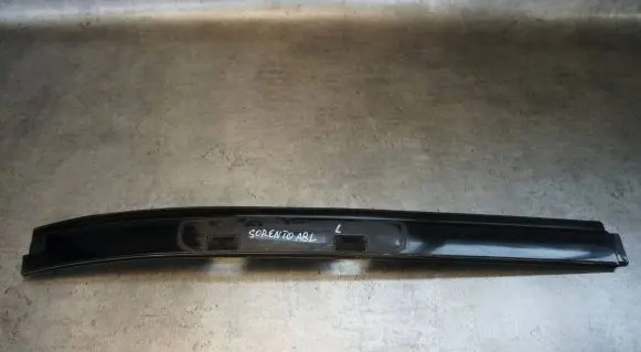 KIA Sorento Roof trim bar molding cover 87231-2P510