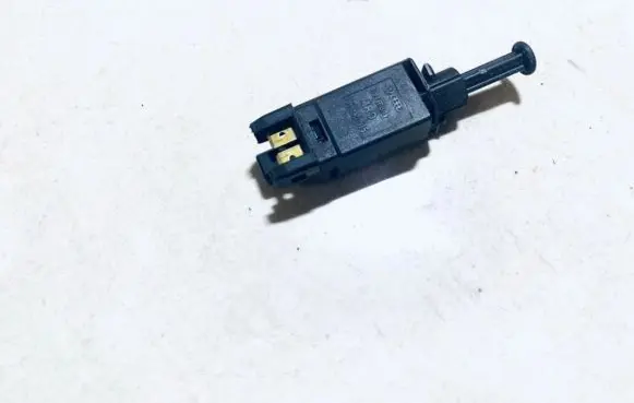 Seat Toledo I (1L) Brake pedal sensor switch 191945515
