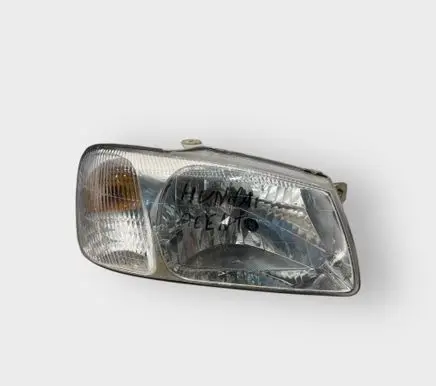 Hyundai Accent Headlight/headlamp 92102250