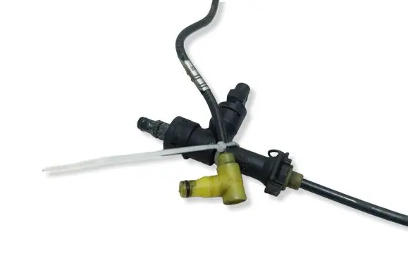 Peugeot Expert Clutch pipe/line 9805893280
