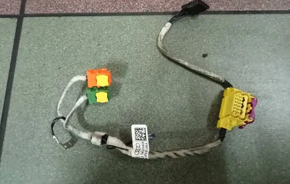 Seat Exeo (3R) Wiring harness 4F0971589A