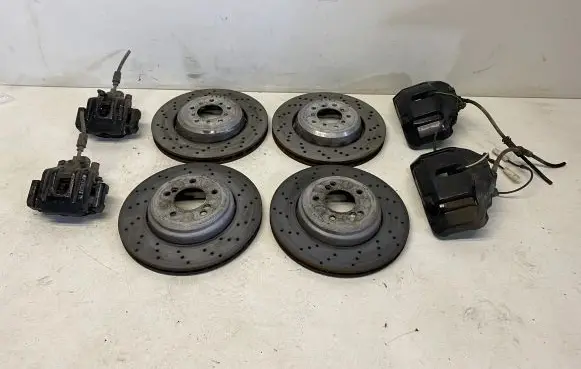BMW M3 Brake discs and calipers set 