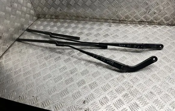 Seat Leon IV Front wiper blade arm 5FB955409A