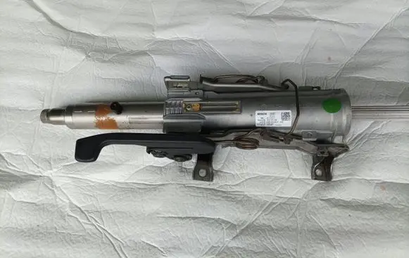 Audi A4 S4 B9 Steering wheel axle 8W1419753B