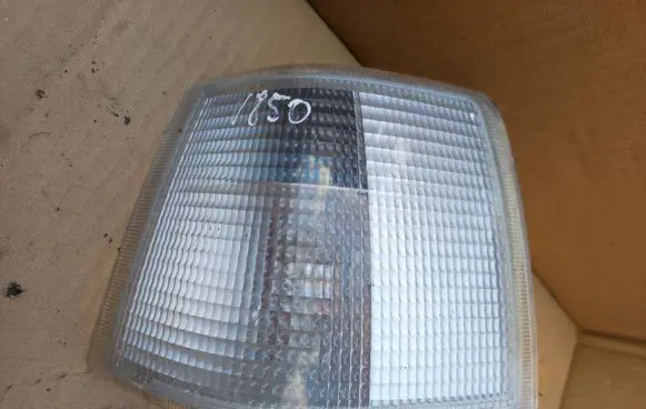 Volvo 850 Front indicator light 