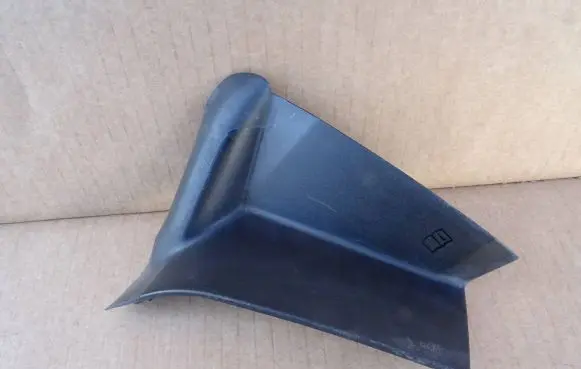 Audi Q3 F3 Tail light part 83F945254 AU326