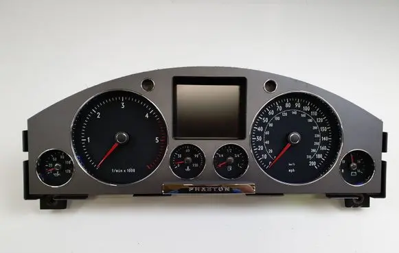 Volkswagen Phaeton Speedometer (instrument cluster) 3D0920981 3D0920981M