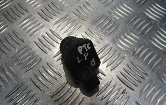 Chrysler PT Cruiser Headlight level adjustment motor 