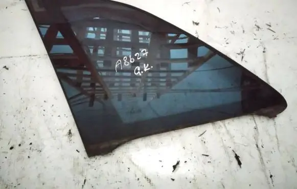 Mercedes-Benz B W245 Rear side window