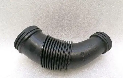 Porsche Macan (95B) Air intake hose/pipe 95B129609