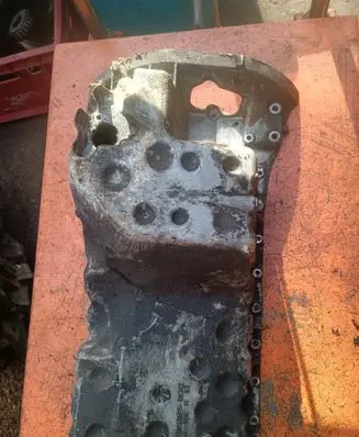 Mercedes-Benz E W211 Oil sump R6460141102