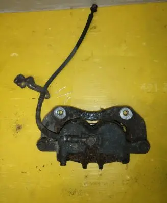KIA Sorento Front brake caliper