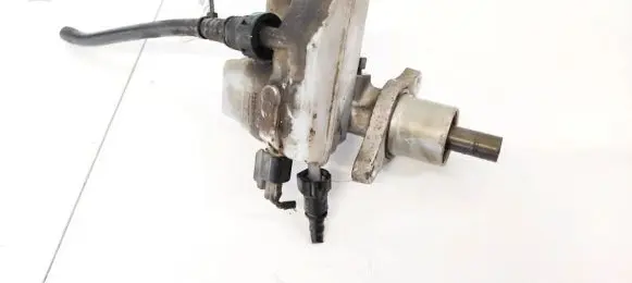Ford Focus C-MAX Master brake cylinder