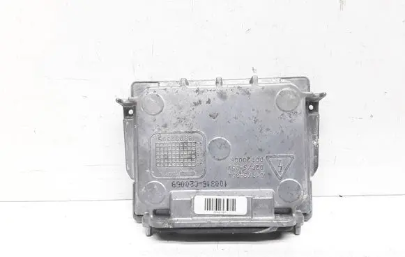 Volvo XC90 Headlight ballast module Xenon 89034934