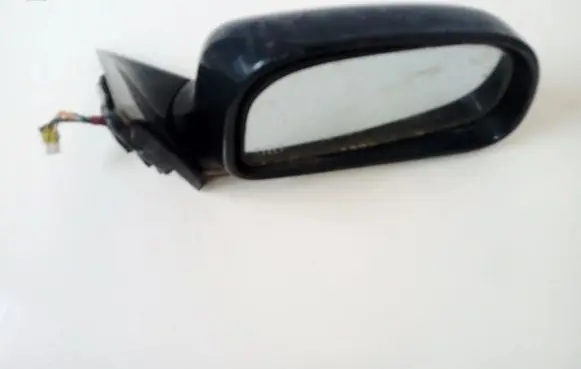Mitsubishi Colt Front door electric wing mirror e201826