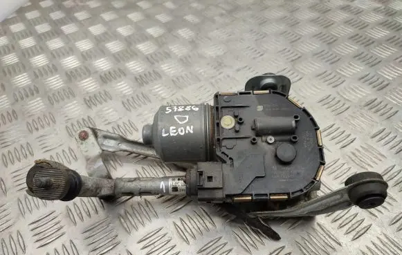 Seat Leon (1P) Wiper motor 1P0955024B